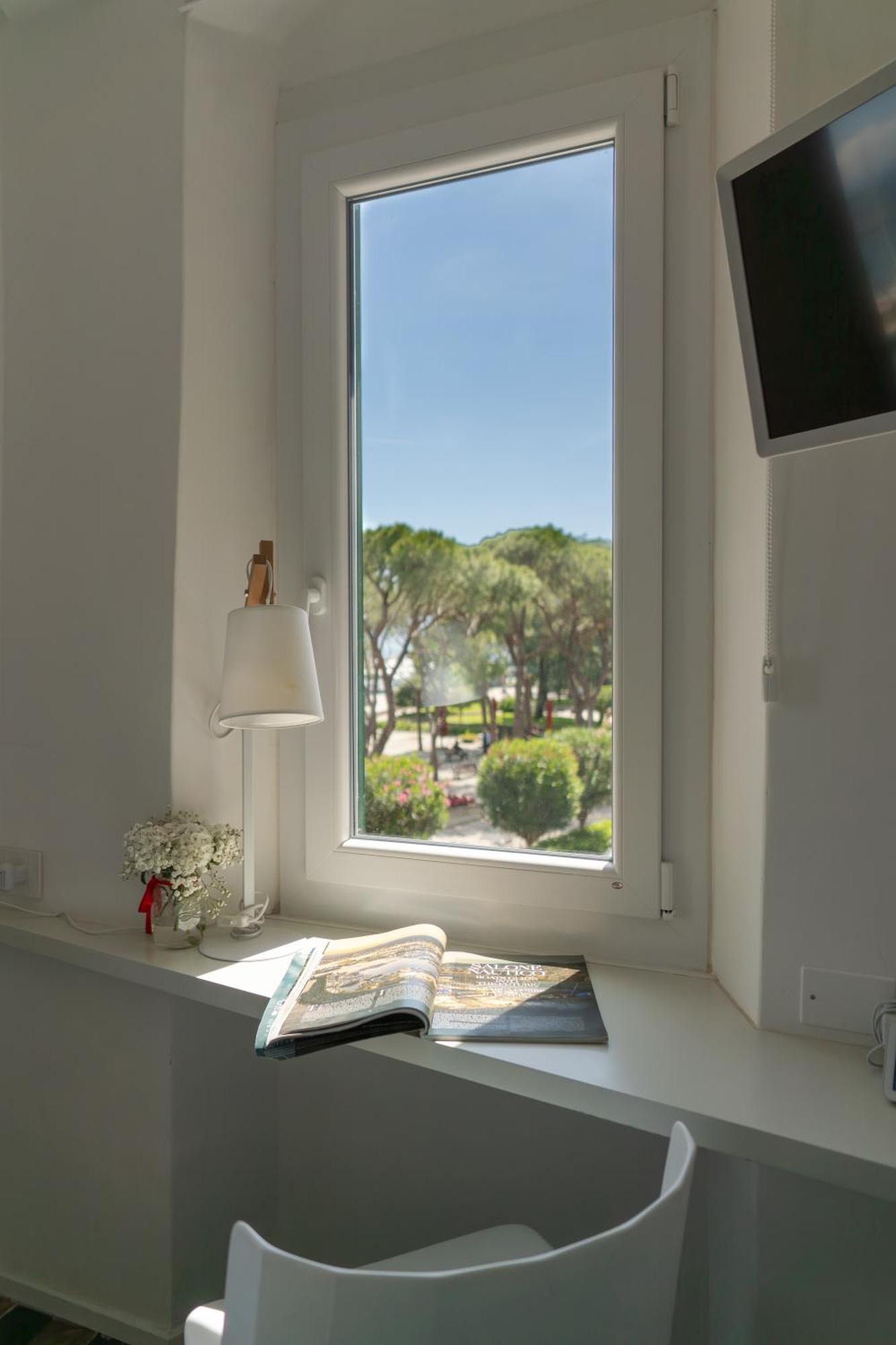 About Italy And * Porto Venere